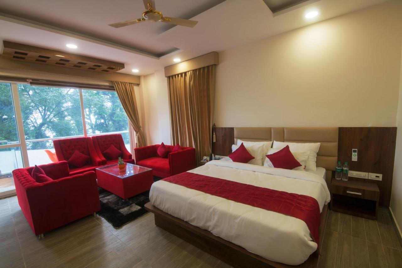 Shivaay Morex- A Vegetarian Hotel Dharamshala Exteriör bild