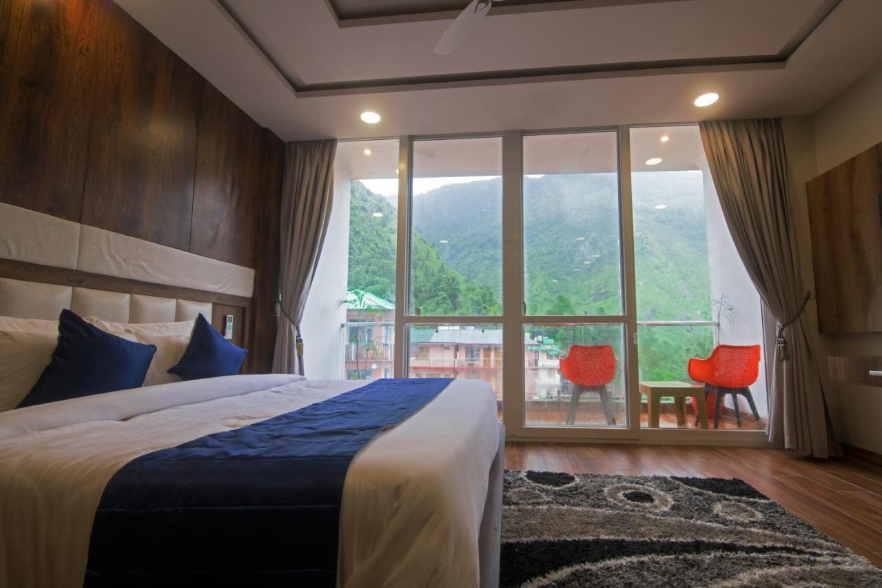 Shivaay Morex- A Vegetarian Hotel Dharamshala Exteriör bild